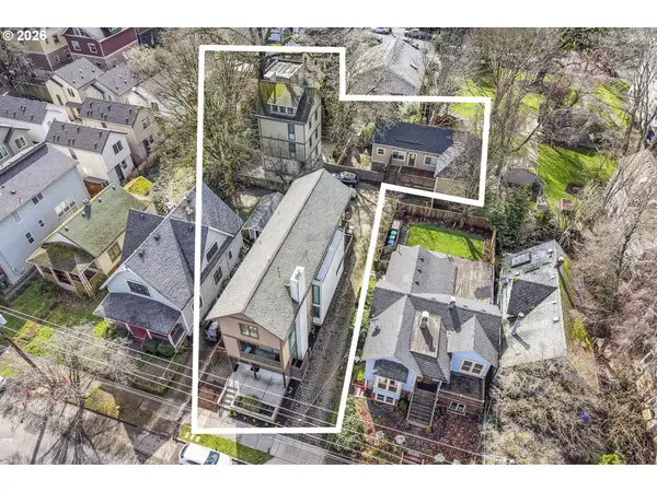 36 NE Stanton St, Portland, OR 97212