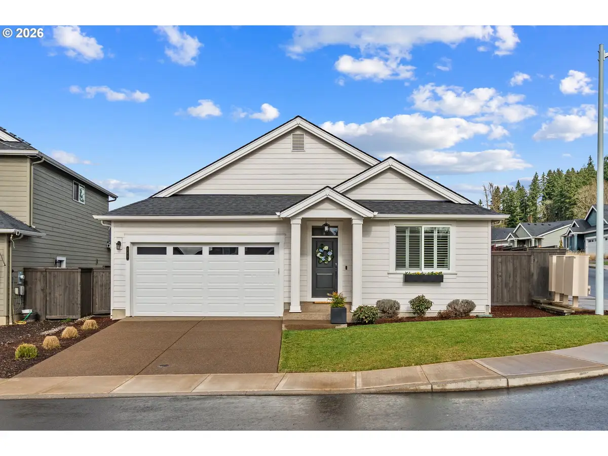 513 NE Fremont Dr, Estacada, OR 97023 - #1
