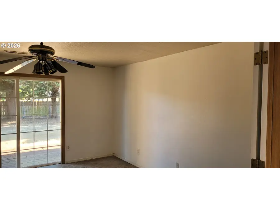 10810 NE 70th St, Vancouver, WA 98662 - #3