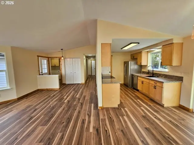 199 Zephyr Ct, Roseburg, OR 97471 - #3