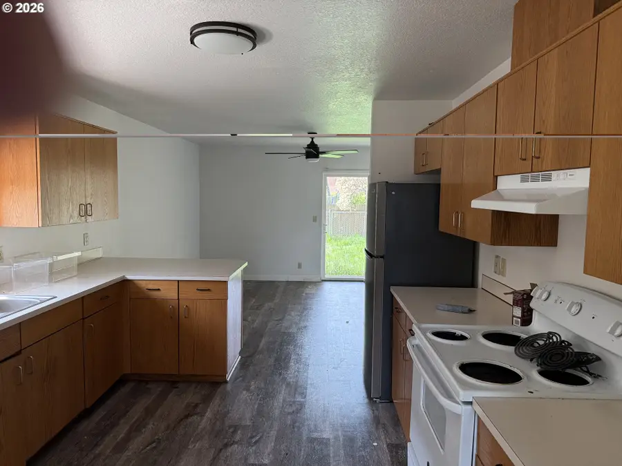 108 Cowan Ct, Longview, WA 98632 - #3