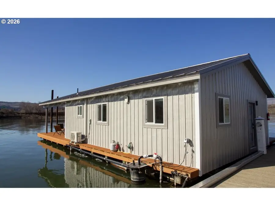 101 N Boat Basin Rd #C17, The Dalles, OR 97058 - #2