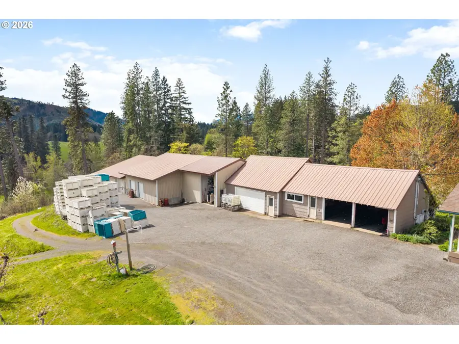 934 Highway 141, White Salmon, WA 98672 - #2