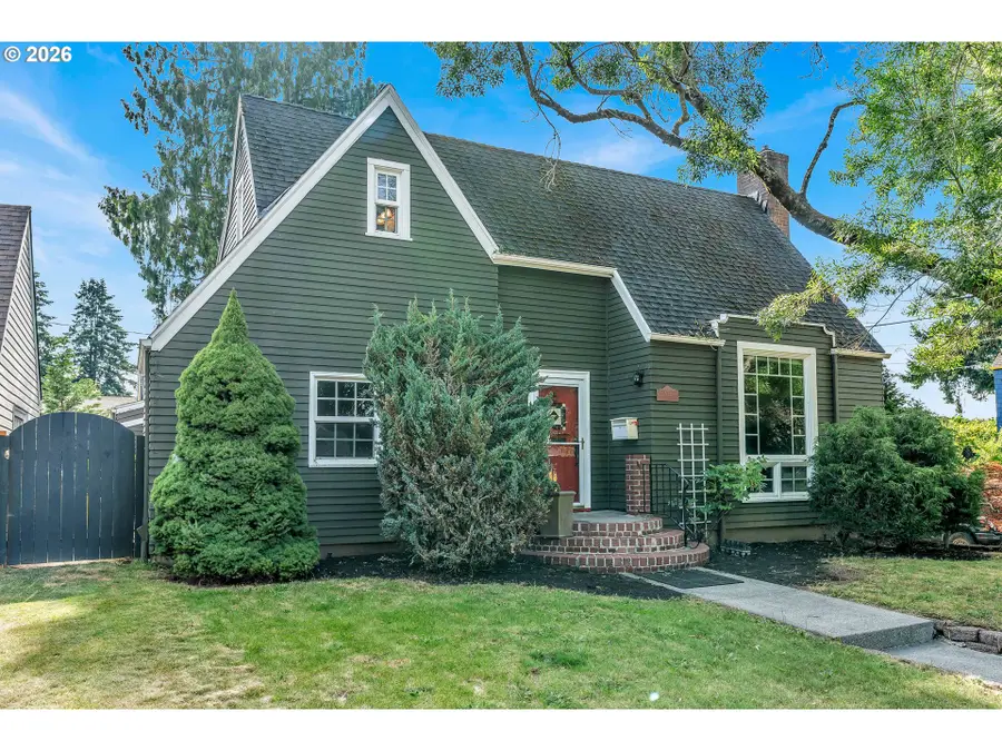 532 SE Peacock Ln, Portland, OR 97214 - #3