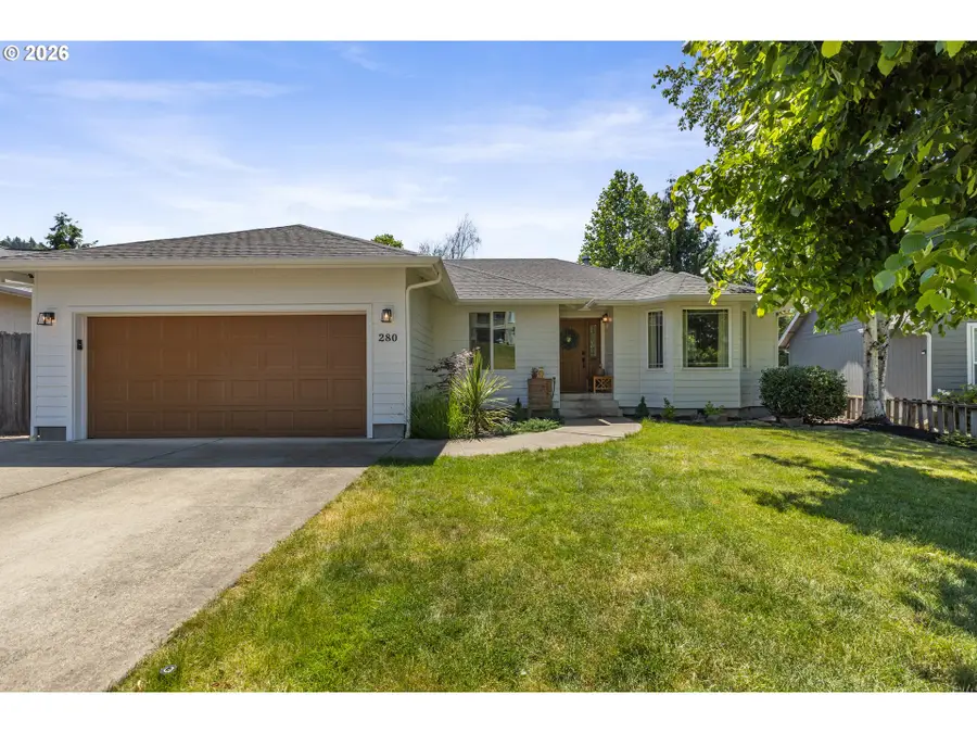 280 Village Dr, Winchester, OR 97495 - #2