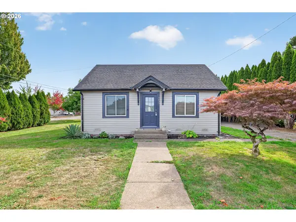 1438 SW 2nd St, McMinnville, OR 97128