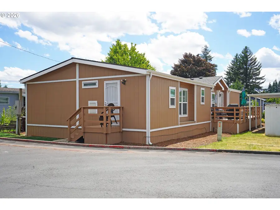 18780 Central Point Rd #19, Oregon City, OR 97045 - #2