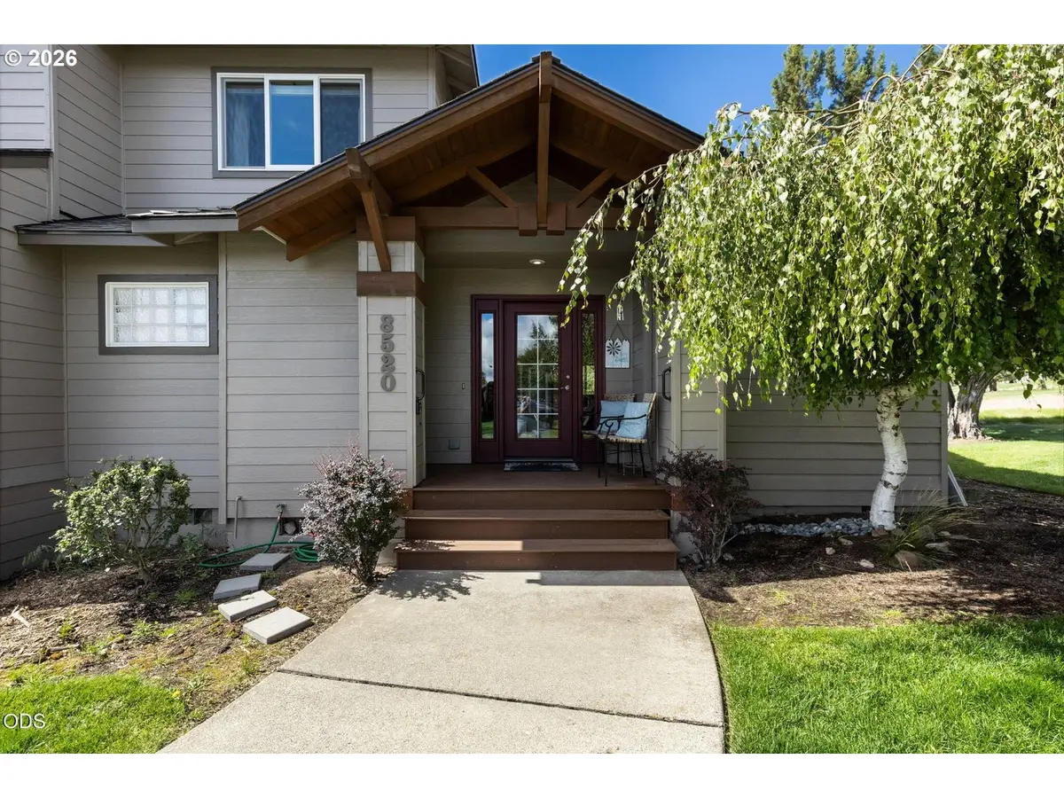 8520 Golden Pheasant Ct, Redmond, OR 97756 - #1
