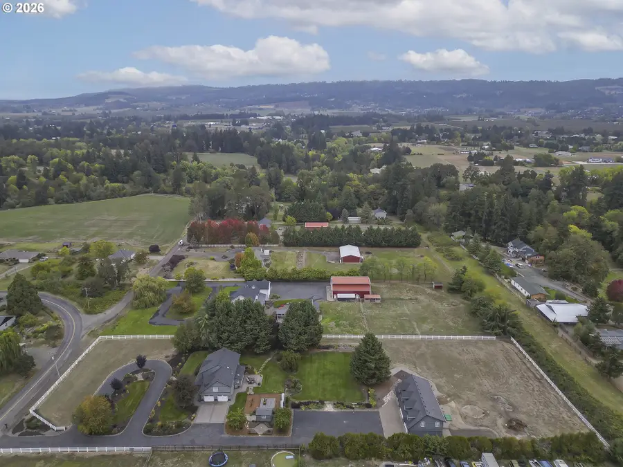 22915 NE Sunnycrest Rd, Newberg, OR 97132 - #3