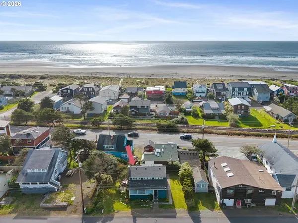 353 S Anchor St, RockawayBeach, OR 97136