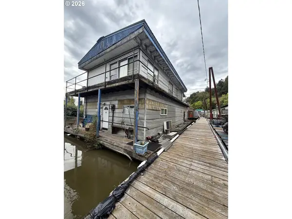 4911 NW 122nd St #22, Vancouver, WA 98685