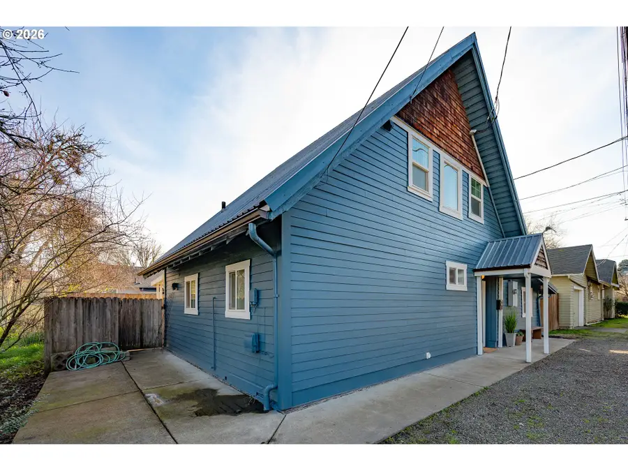 1673 Olive Aly, Eugene, OR 97405 - #3