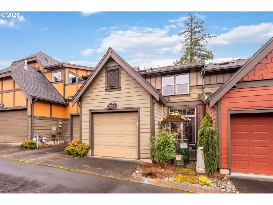 7147 NE Rocky Brook St, Hillsboro, OR 97124 - #3