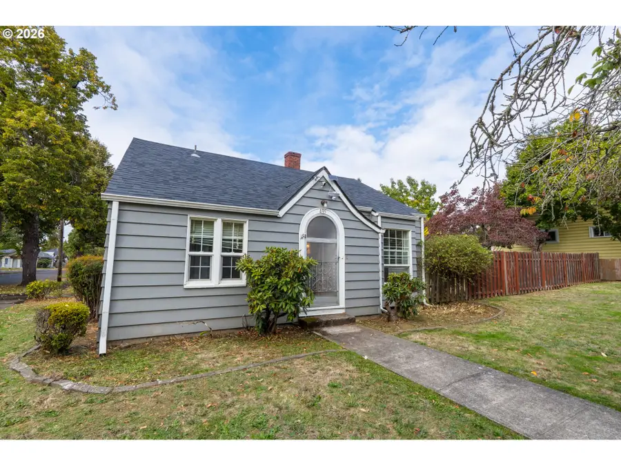 495 20th St Se, Salem, OR 97301 - #2