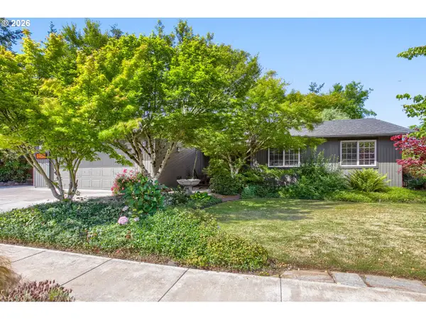 2705 SE Hicklin Ct, Troutdale, OR 97060