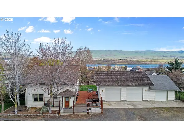 916 Kelly Ave, TheDalles, OR 97058