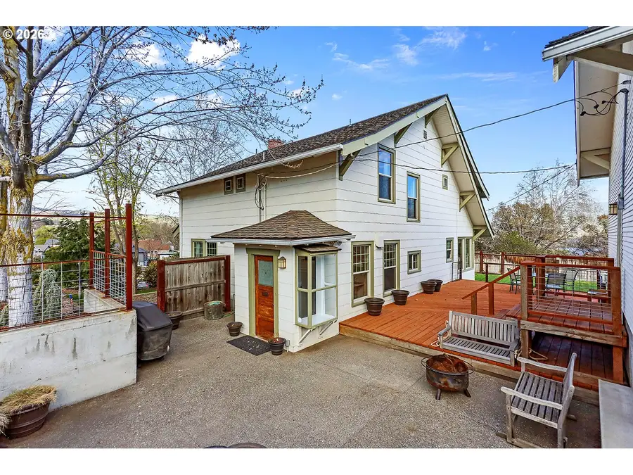 916 Kelly Ave, The Dalles, OR 97058 - #3