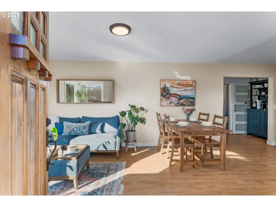 2183 NE 3rd Ave, Camas, WA 98607 - #2