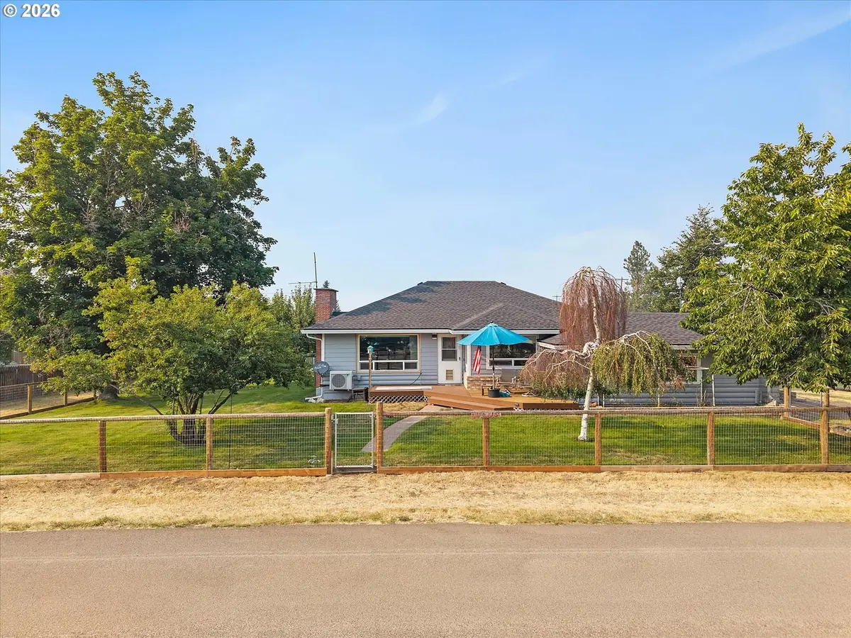 507 S East St, Joseph, OR 97846 - #1