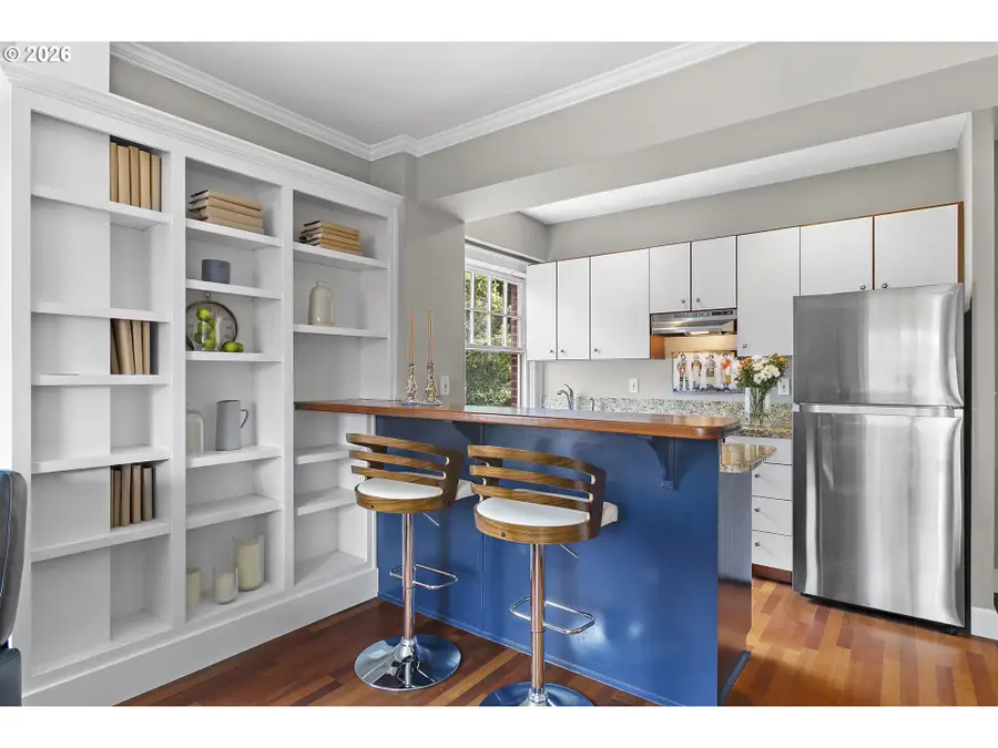 1005 SW Park Ave #406, Portland, OR 97205 - #3