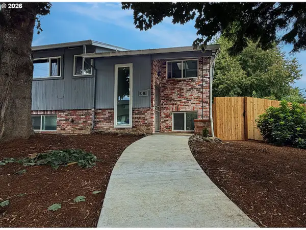 3311 SE 1st St, Gresham, OR 97080