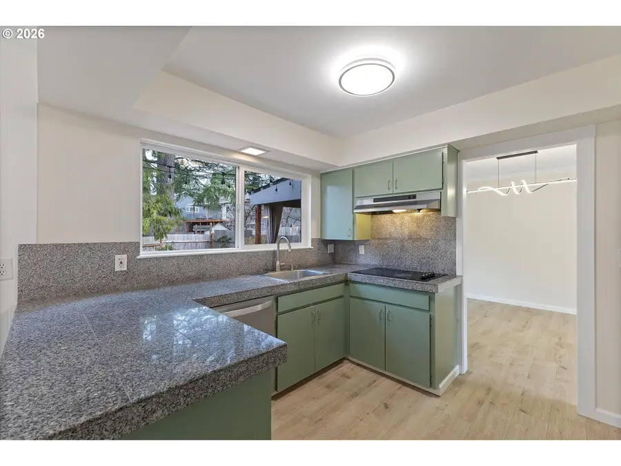 18665 NW Tolovana St, Portland, OR 97229 - #3