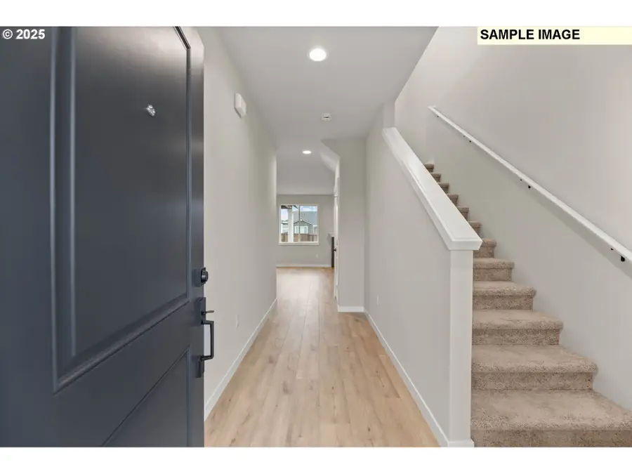 2817 NE Claire Rd #208, Estacada, OR 97023 - Image #2