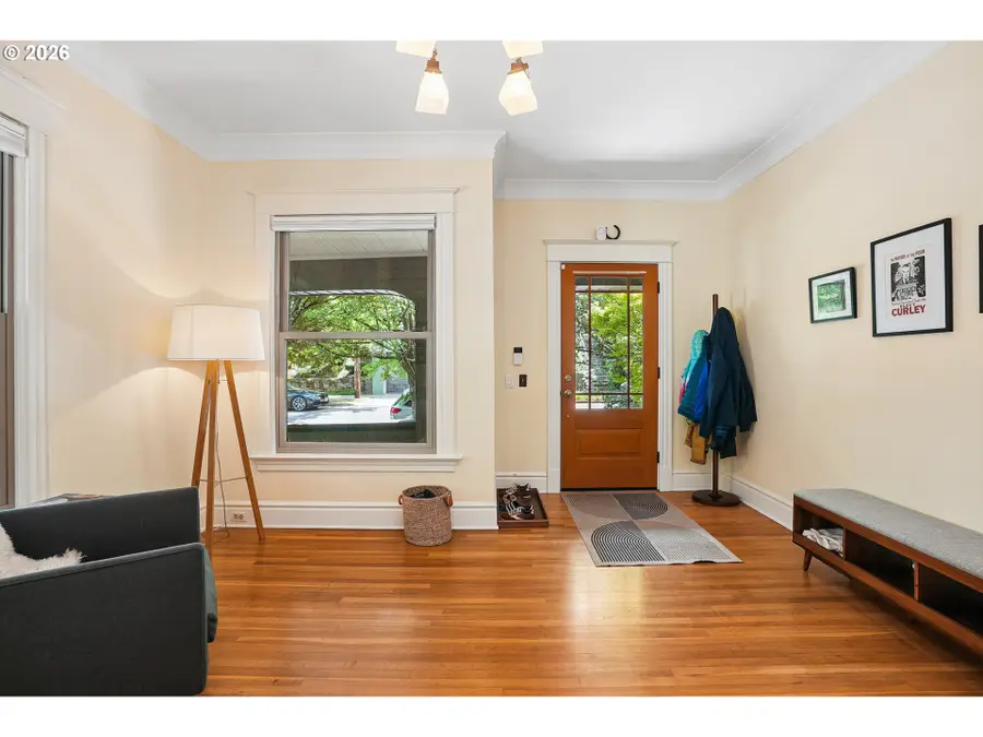 2925 NW Raleigh St, Portland, OR 97210 - #2