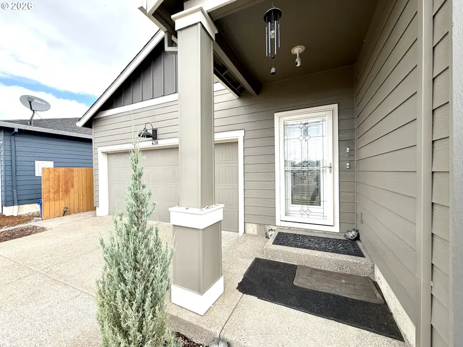 438 Greencrest St Ne, Salem, OR 97301 - #2
