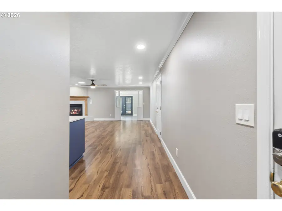 2221 SW Indian Mary Ct, Troutdale, OR 97060 - #2