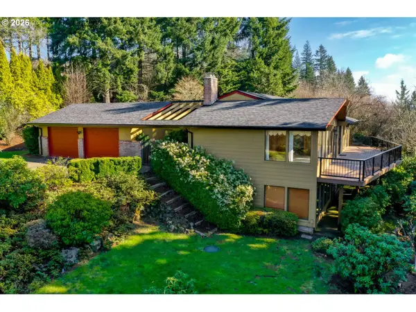 14020 SE 215th Ct, Damascus, OR 97089