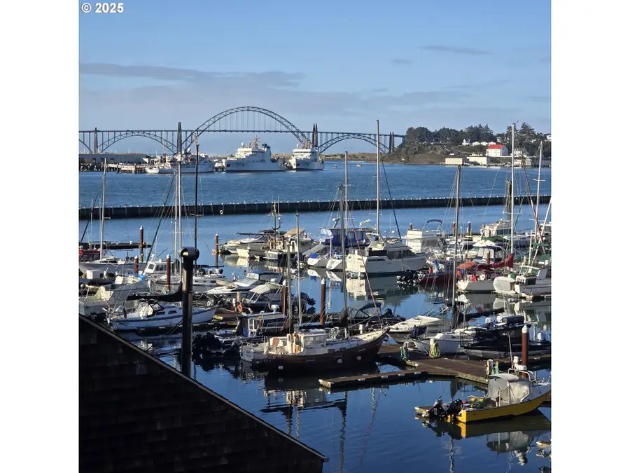 1000 SE Bay Blvd #404, Newport, OR 97365 - Image #2