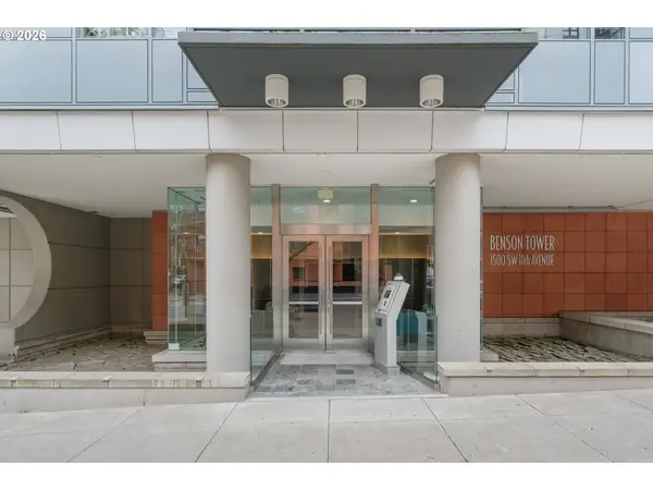 1500 SW 11th Ave #403, Portland, OR 97201