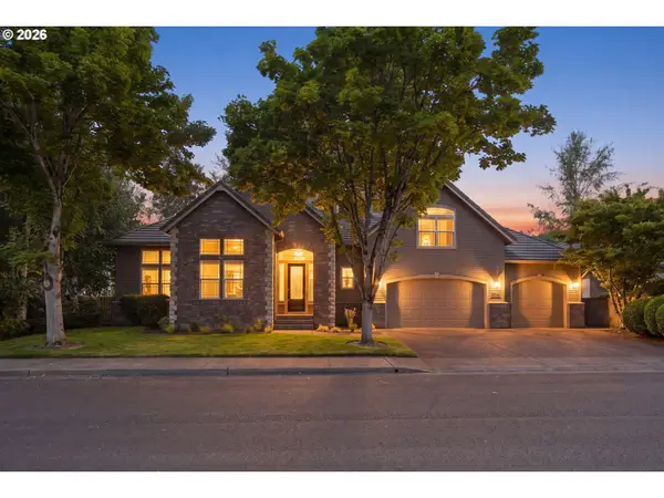 3333 Riverplace Dr, Eugene, OR 97401