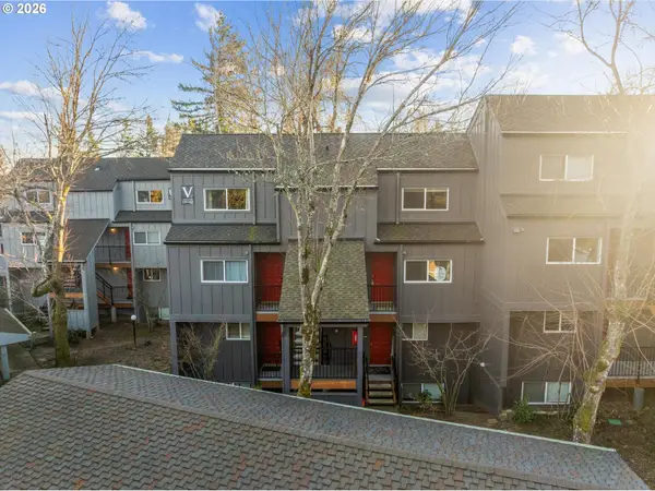 4 Touchstone Ct #140, LakeOswego, OR 97035