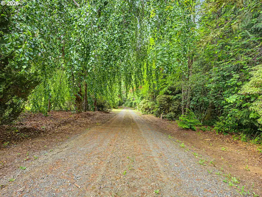 41202 SE Trubel Rd, Sandy, OR 97055 - #2