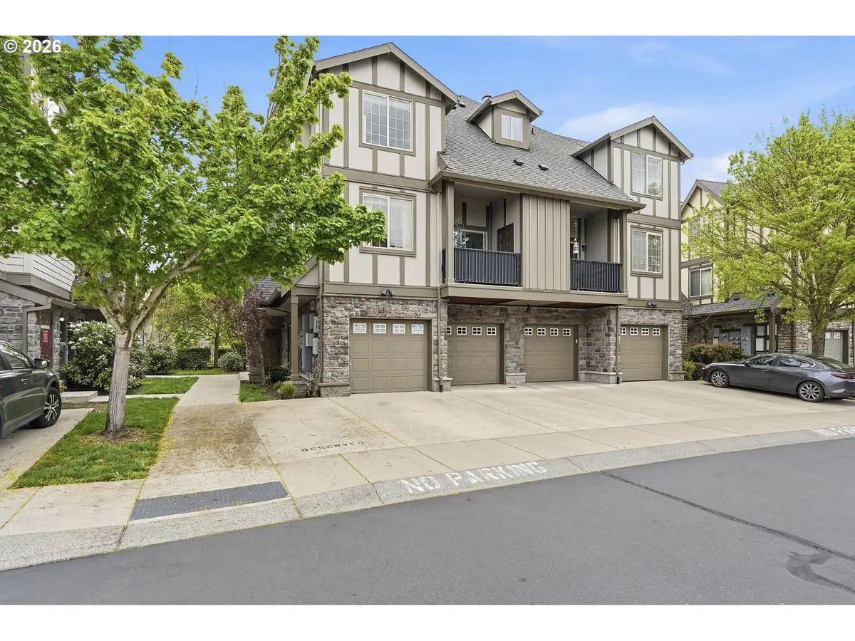 7869 NE Rockne Way, Hillsboro, OR 97006 - #1