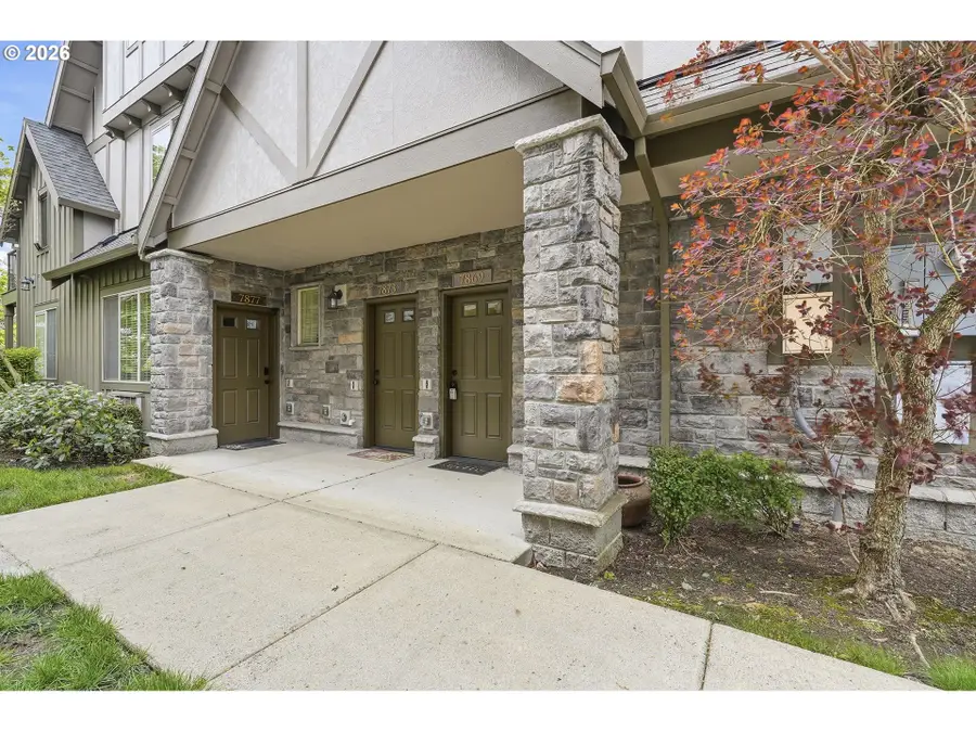 7869 NE Rockne Way, Hillsboro, OR 97006 - #3