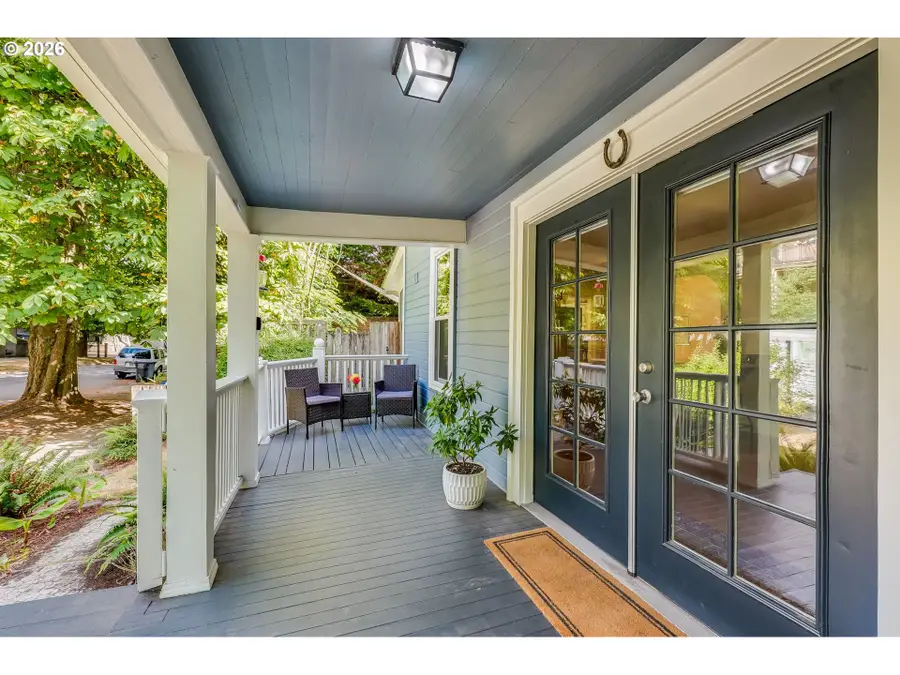 8690 N Willamette Blvd, Portland, OR 97203 - #2