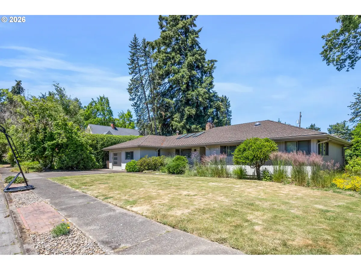 3739 NW Van Buren Ave, Corvallis, OR 97330 - #1