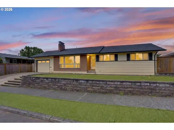 321 NE 108th Pl, Portland, OR 97220