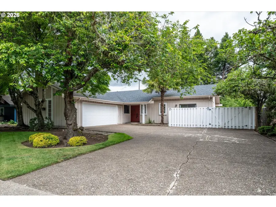 2775 Elysium Ave, Eugene, OR 97401 - #2