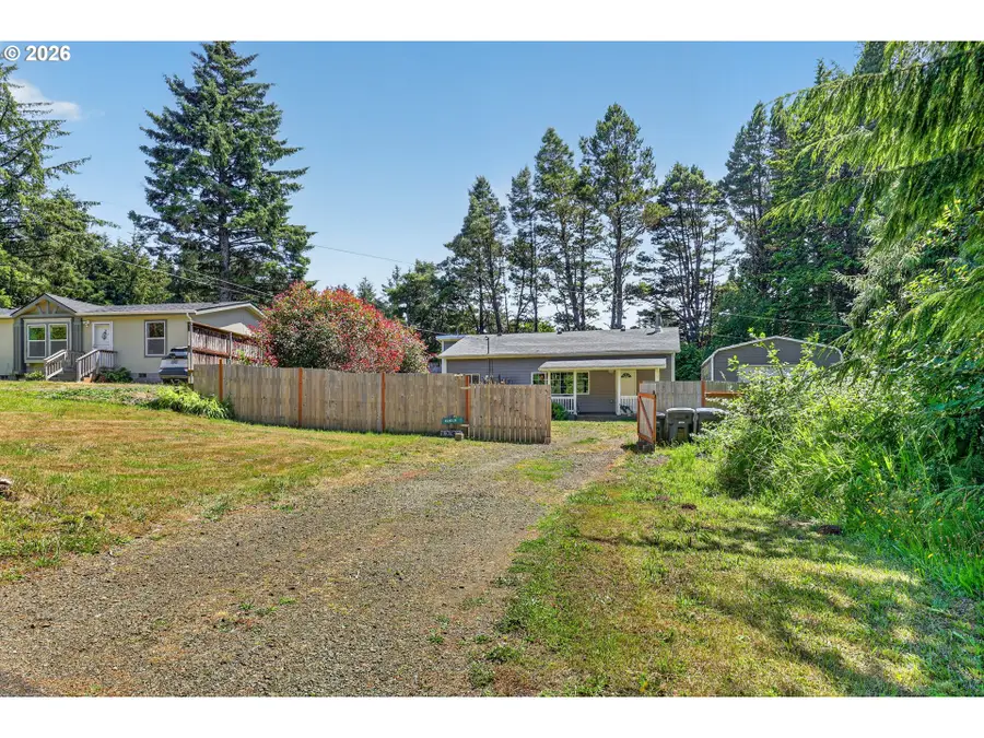 1251 NW Wenger Ln, Waldport, OR 97394 - #3