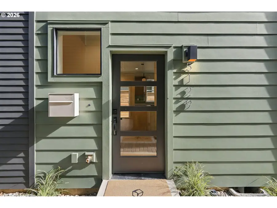 5129 SE Ankeny St, Portland, OR 97215 - #2