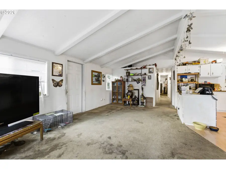 1423 47th Ave, Sweet Home, OR 97386 - #3