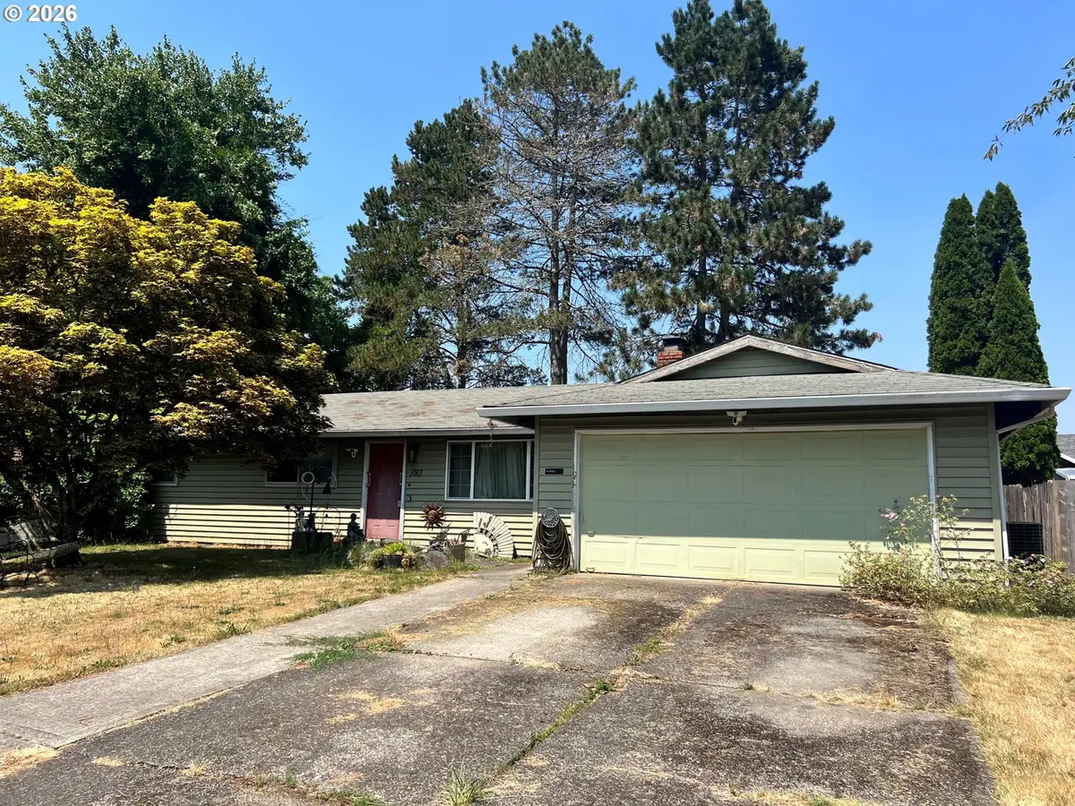 193 NE 35th Ct, Hillsboro, OR 97124 - #1