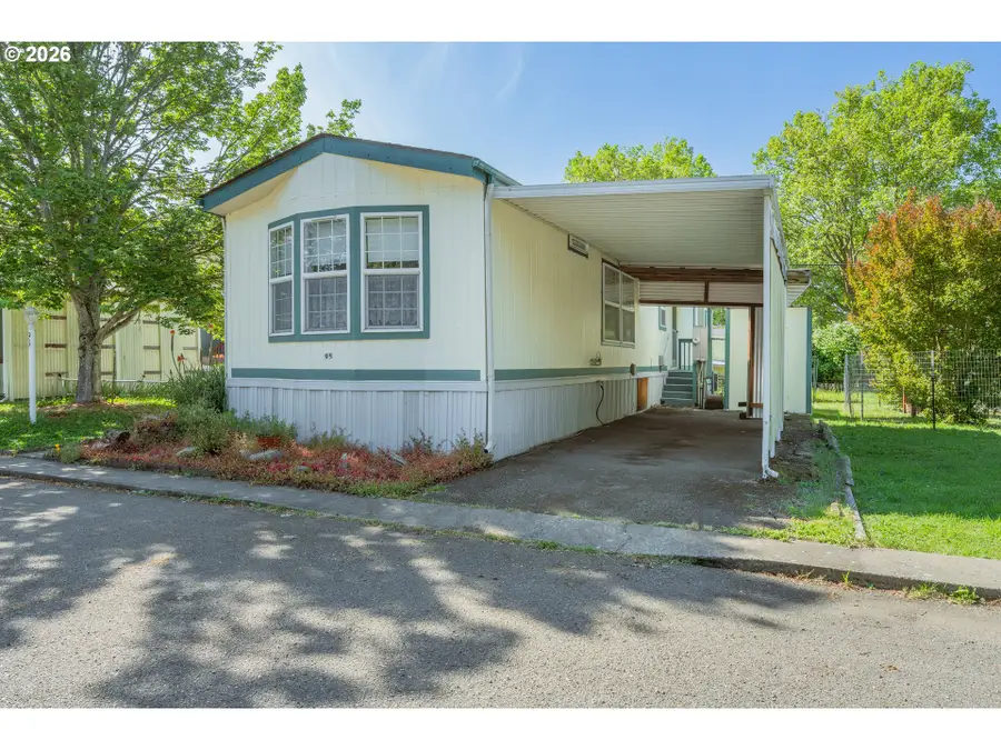 95 Athena Ln, Roseburg, OR 97470 - #2