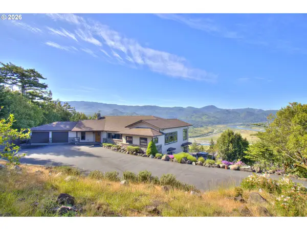 95500 Spirit Ridge Rd, GoldBeach, OR 97444