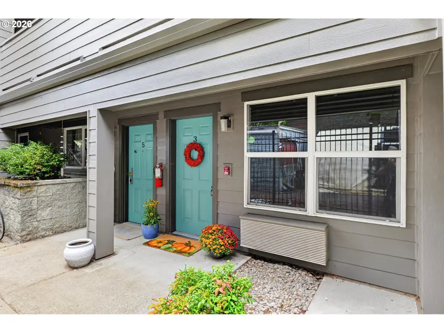 10345 NE Clackamas St #3, Portland, OR 97220 - #2