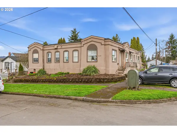 809 Columbia St, Kelso, WA 98626